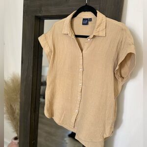 🌻GAP 100% COTTON BUTTON DOWN SHIRT